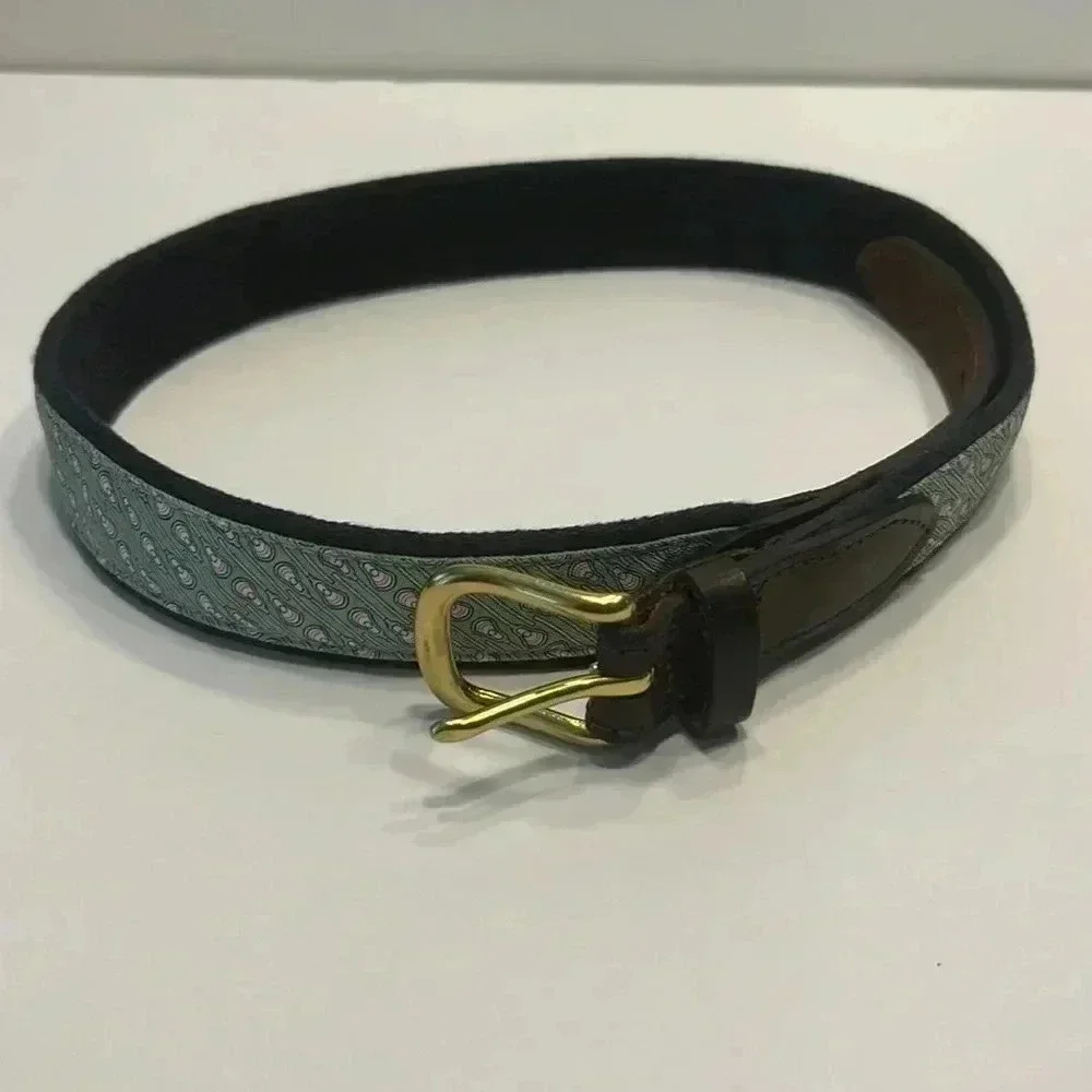 Vineyard Vines belt green w/lacrosse sticks canvas leather solid brass buckle